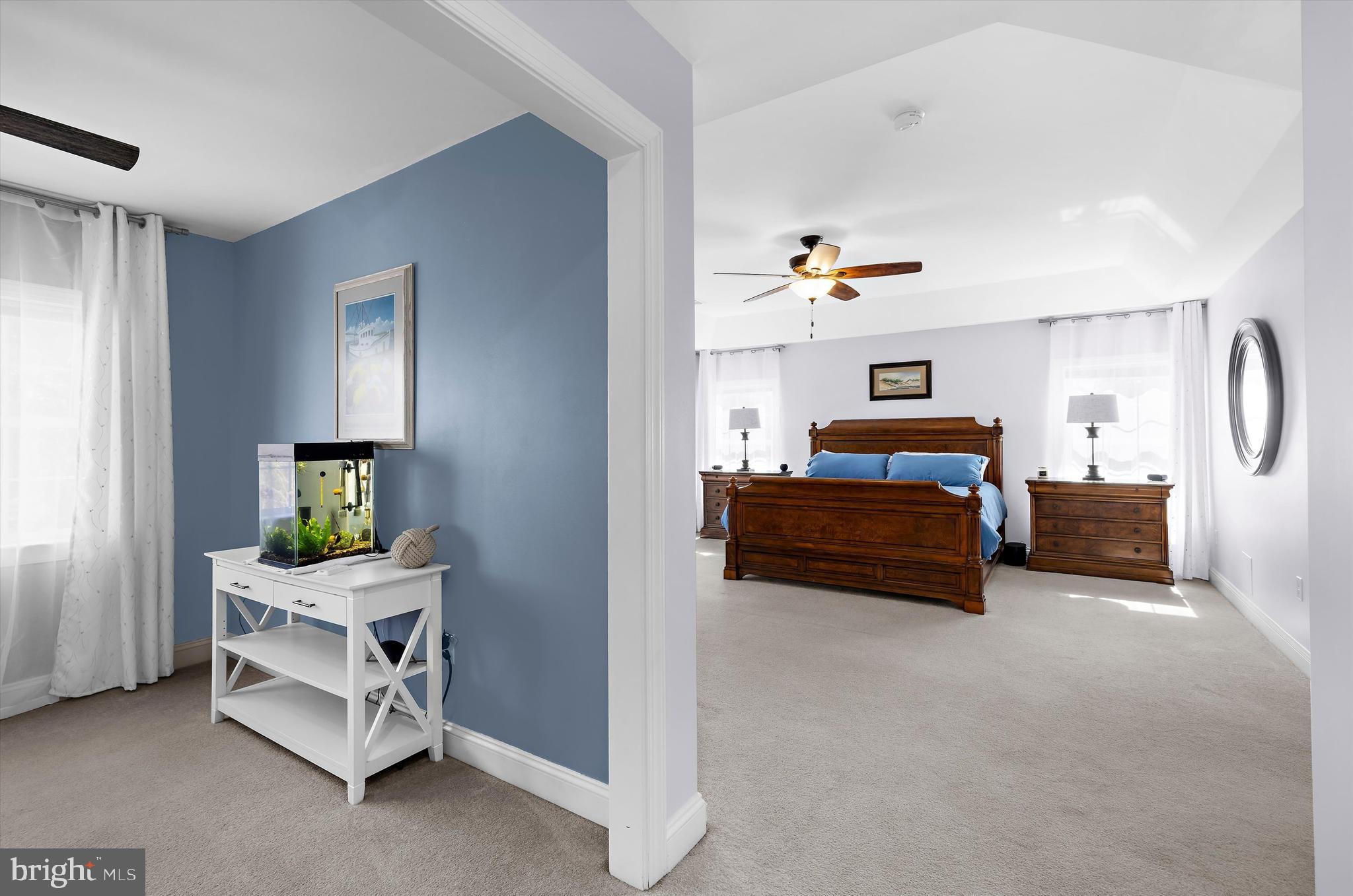 COMPASS POINTE - Residential