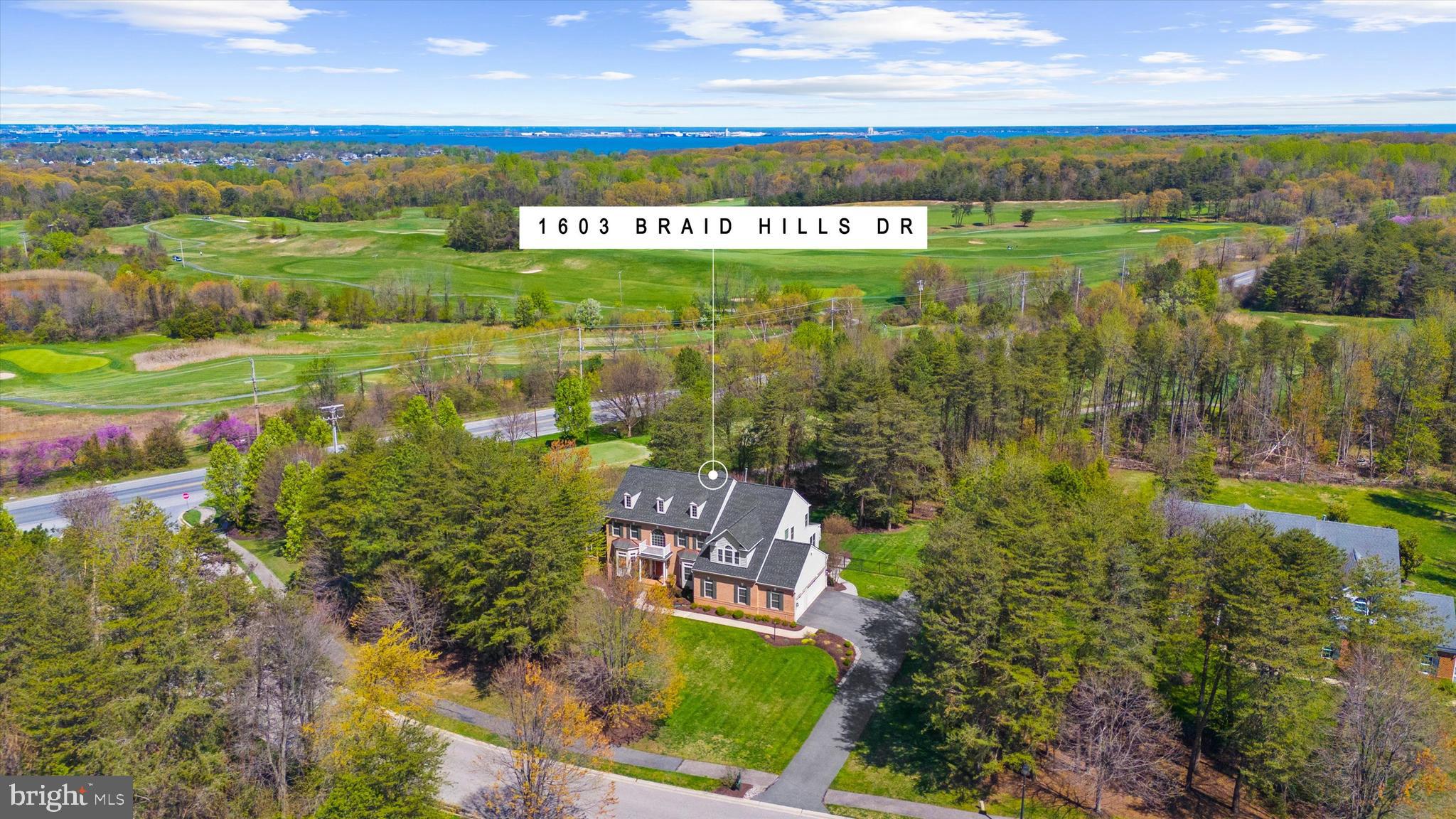 COMPASS POINTE - Residential