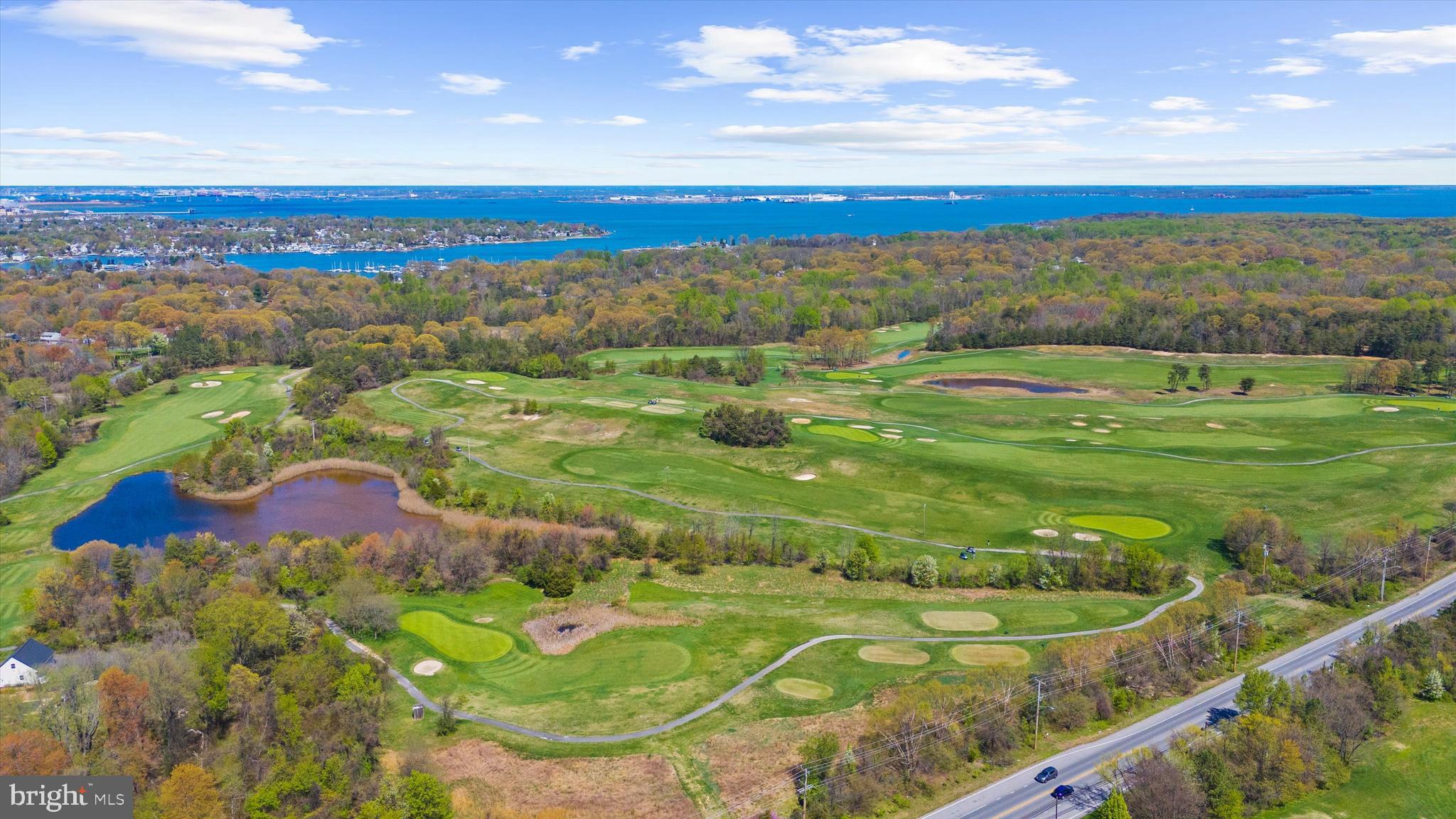 COMPASS POINTE - Residential