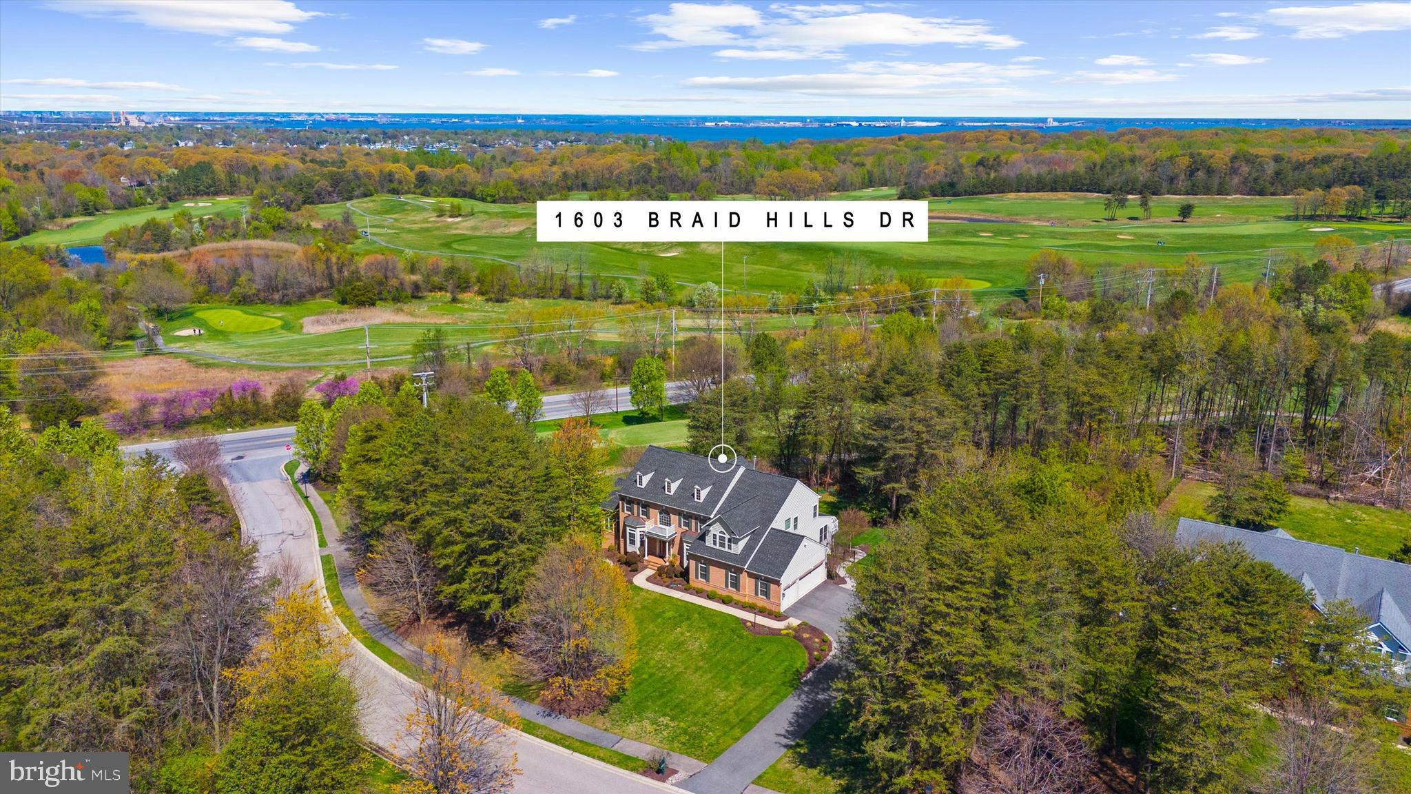 COMPASS POINTE - Residential