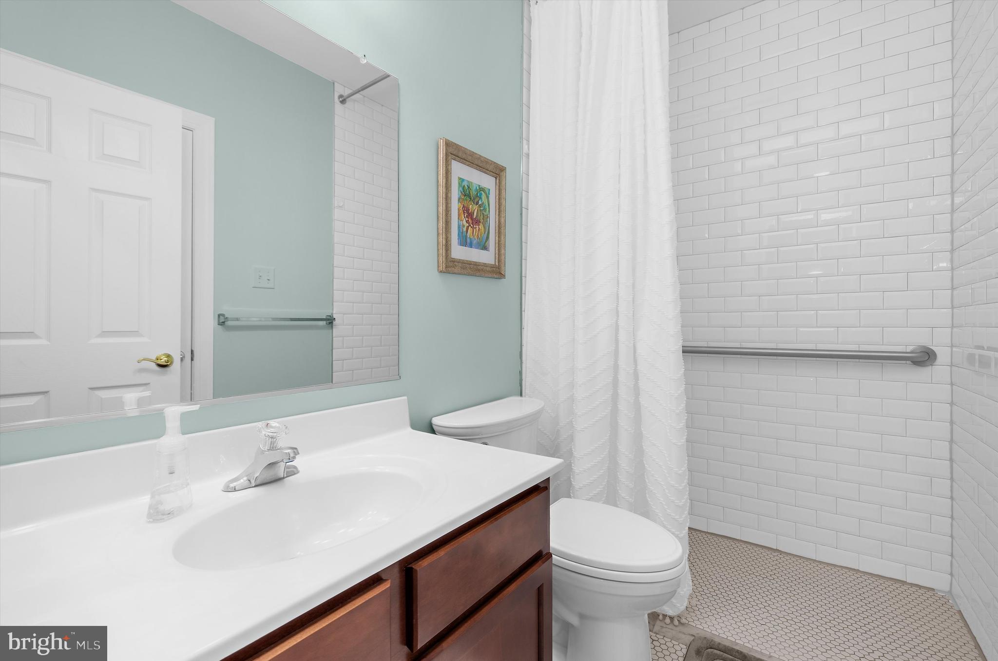 COMPASS POINTE - Residential