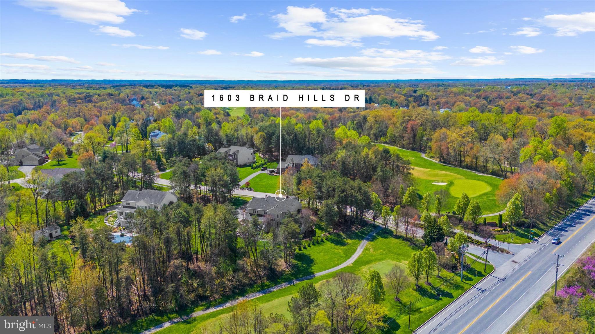 COMPASS POINTE - Residential