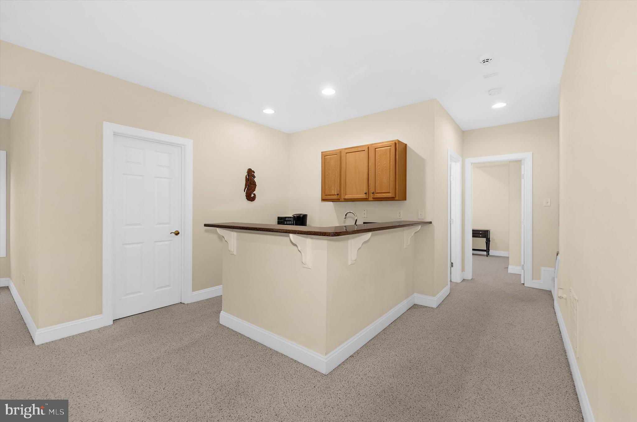 COMPASS POINTE - Residential