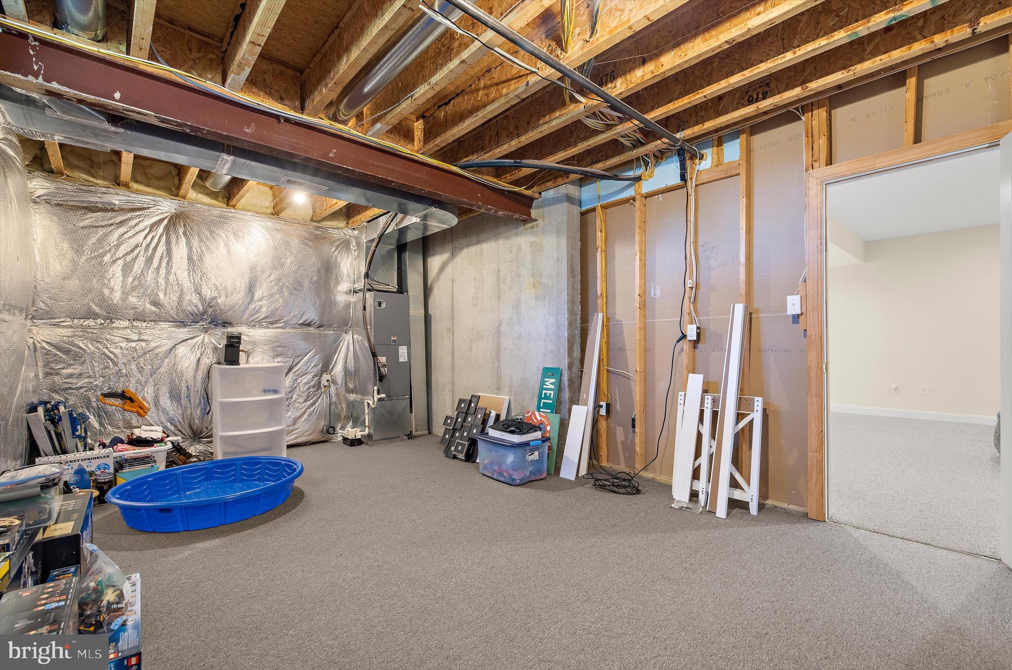 COMPASS POINTE - Residential