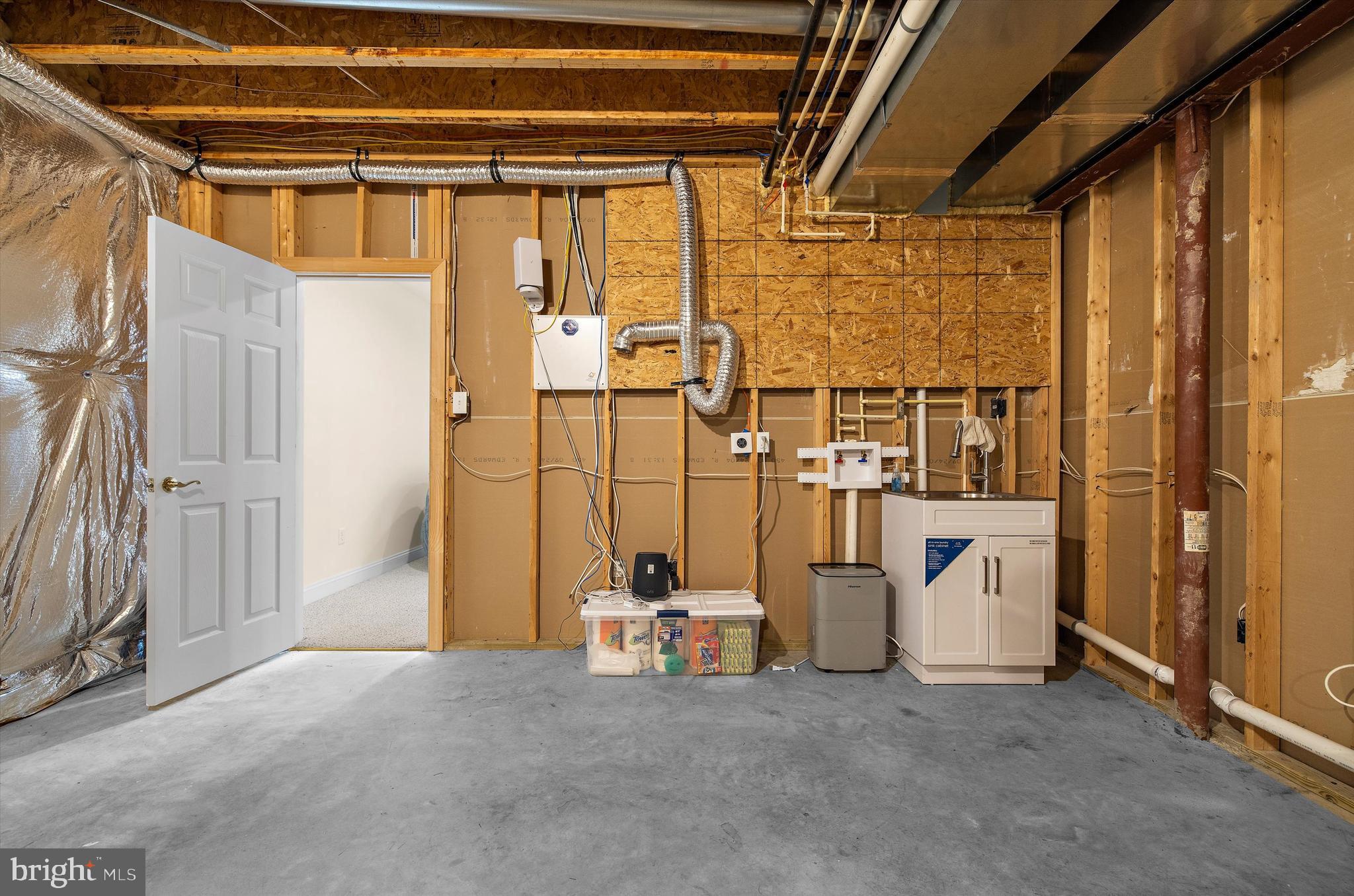 COMPASS POINTE - Residential