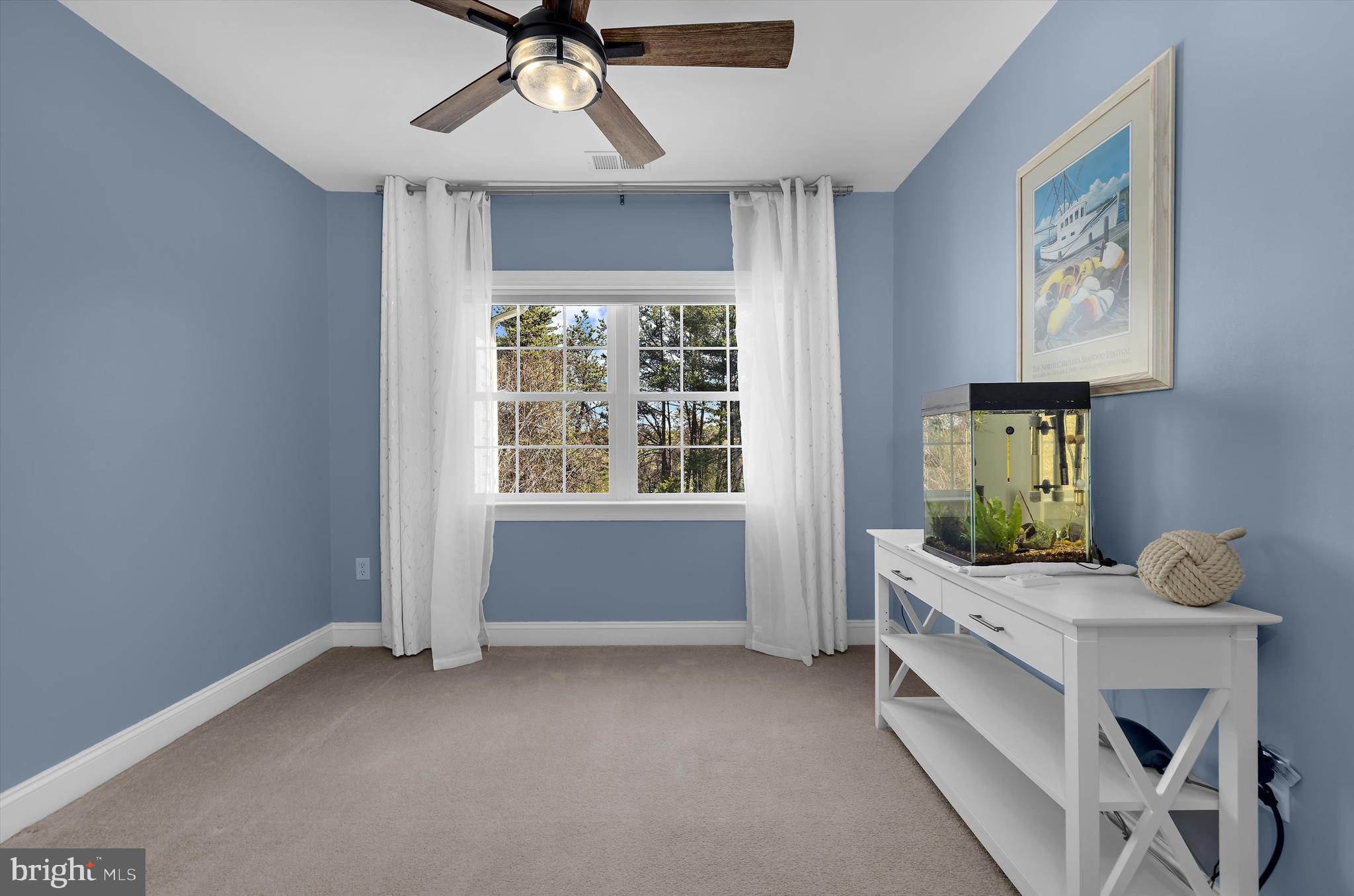 COMPASS POINTE - Residential