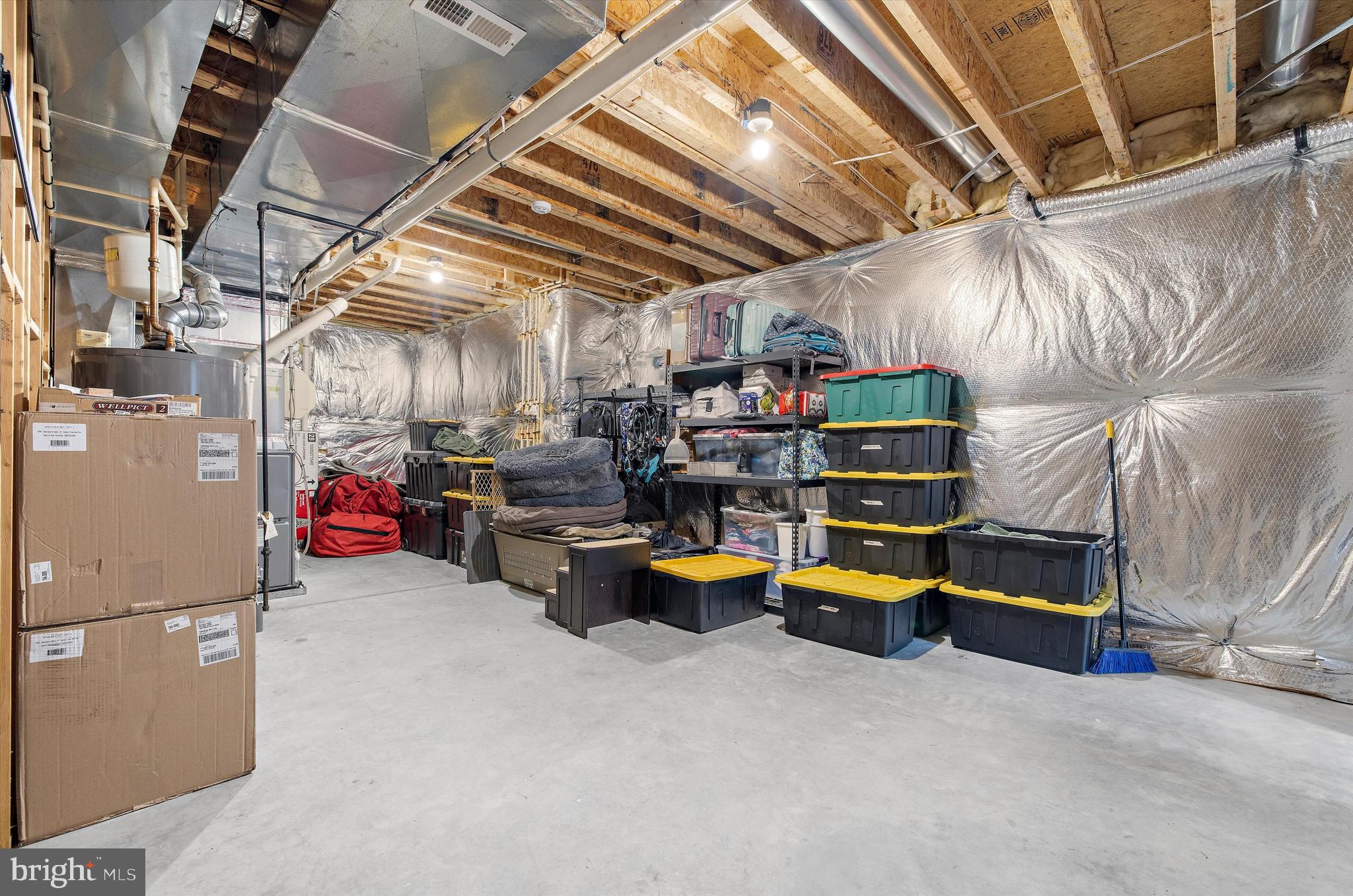 COMPASS POINTE - Residential