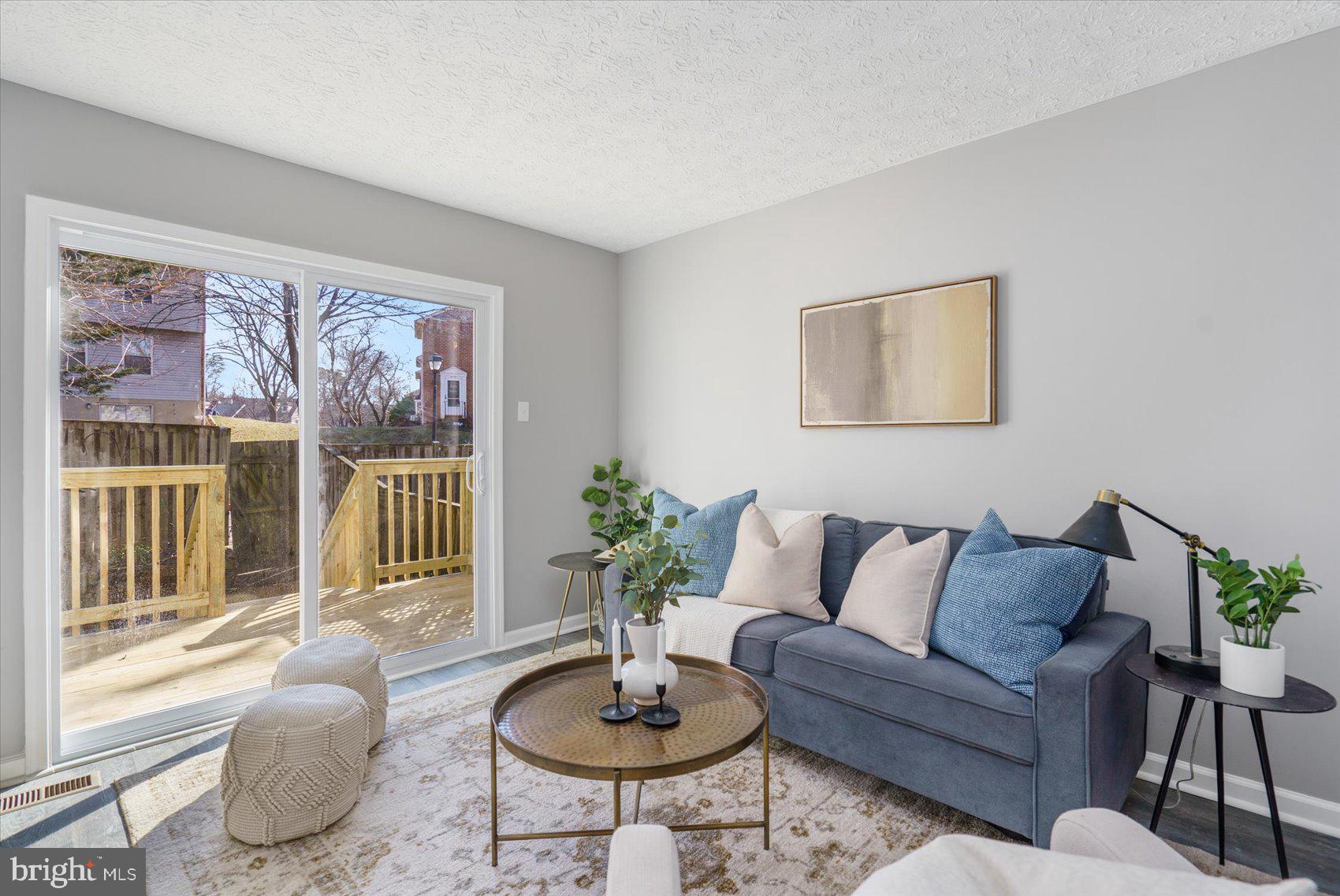 MARBLE HILL - Residential