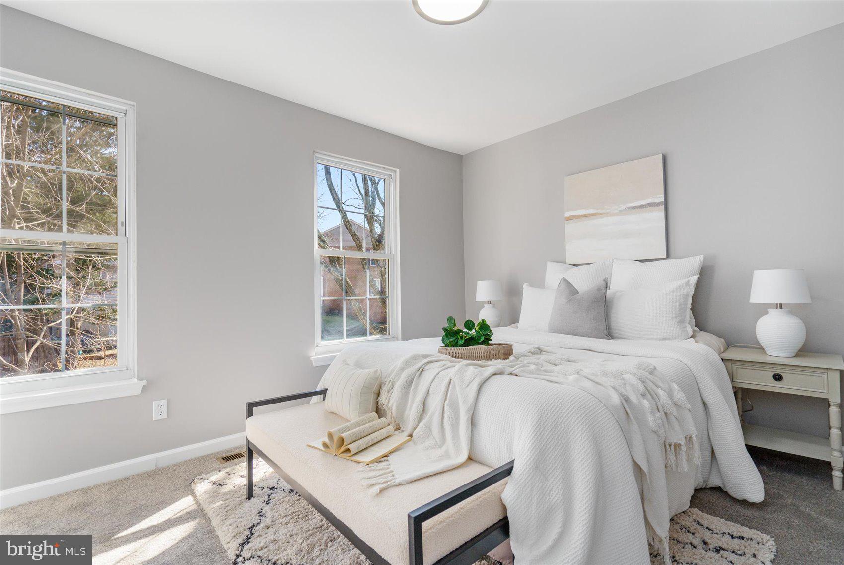 MARBLE HILL - Residential