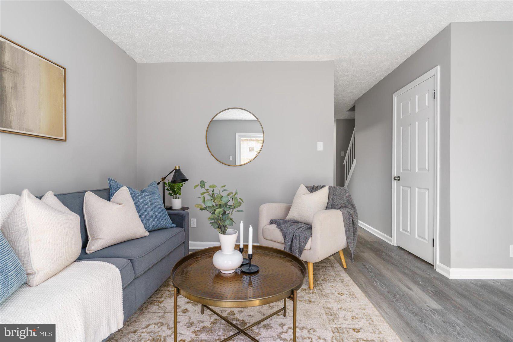 MARBLE HILL - Residential