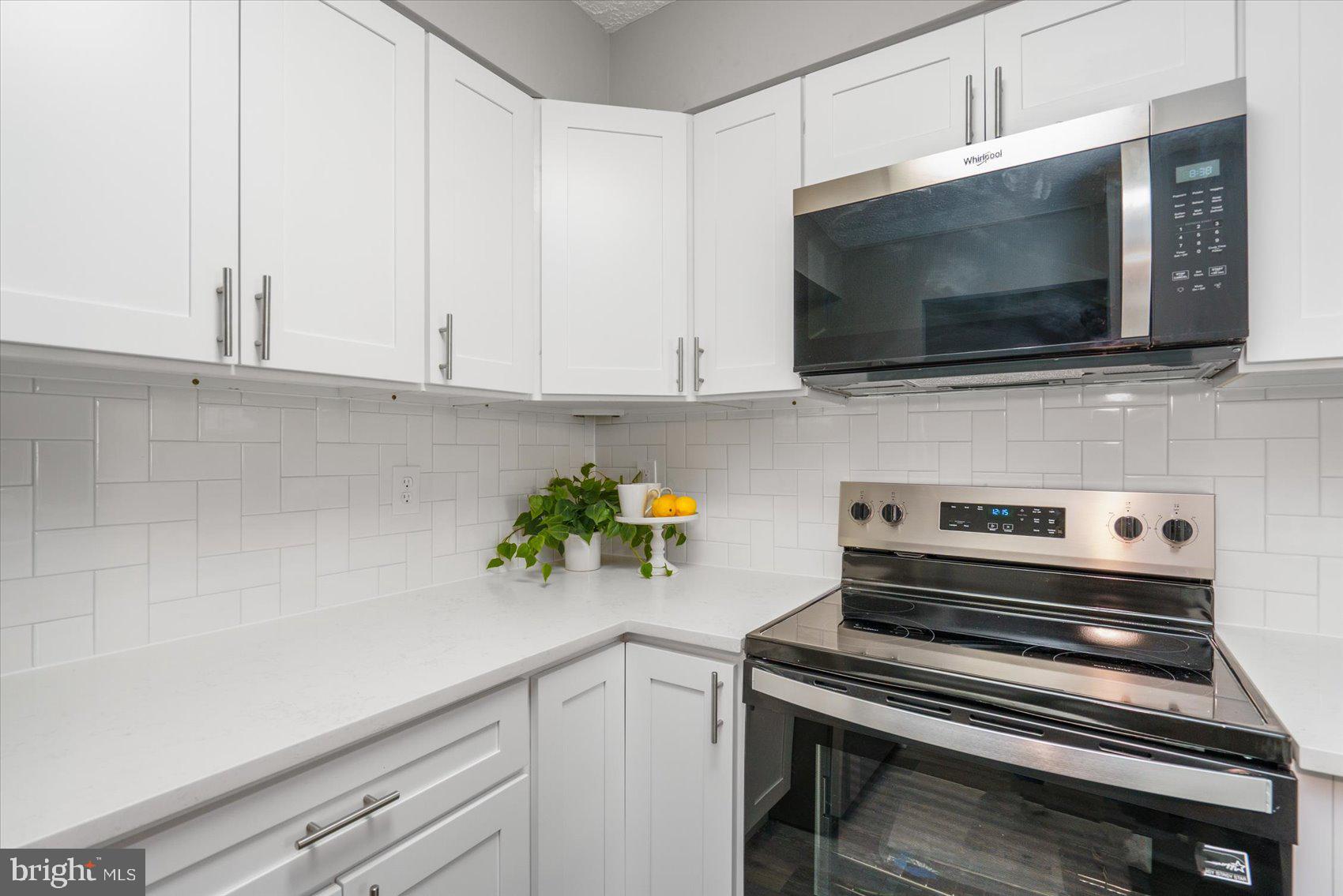 MARBLE HILL - Residential