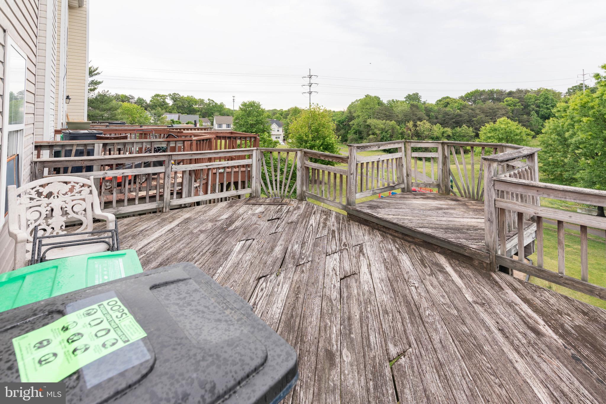 ADDISON HEIGHTS - Residential