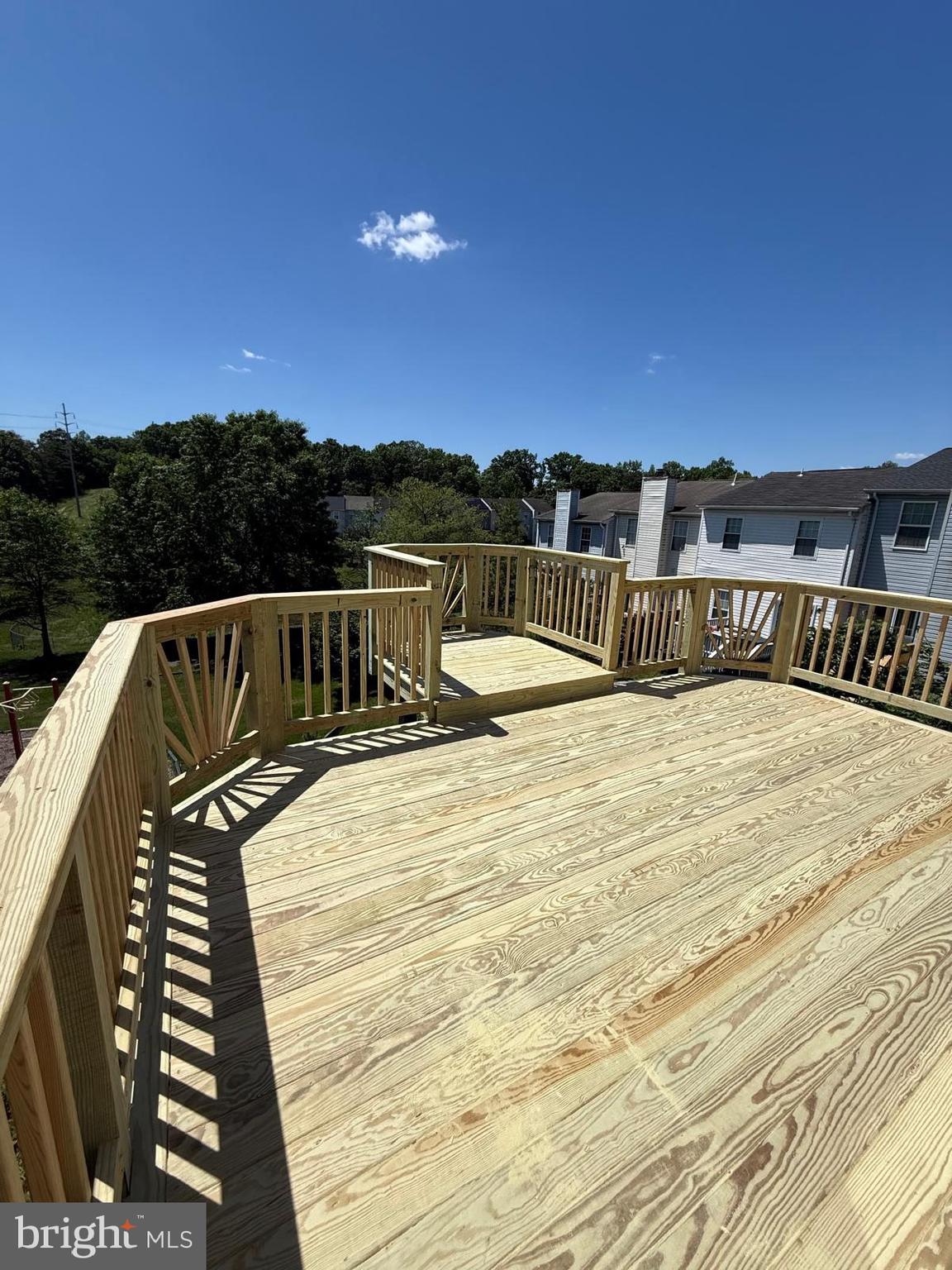 ADDISON HEIGHTS - Residential