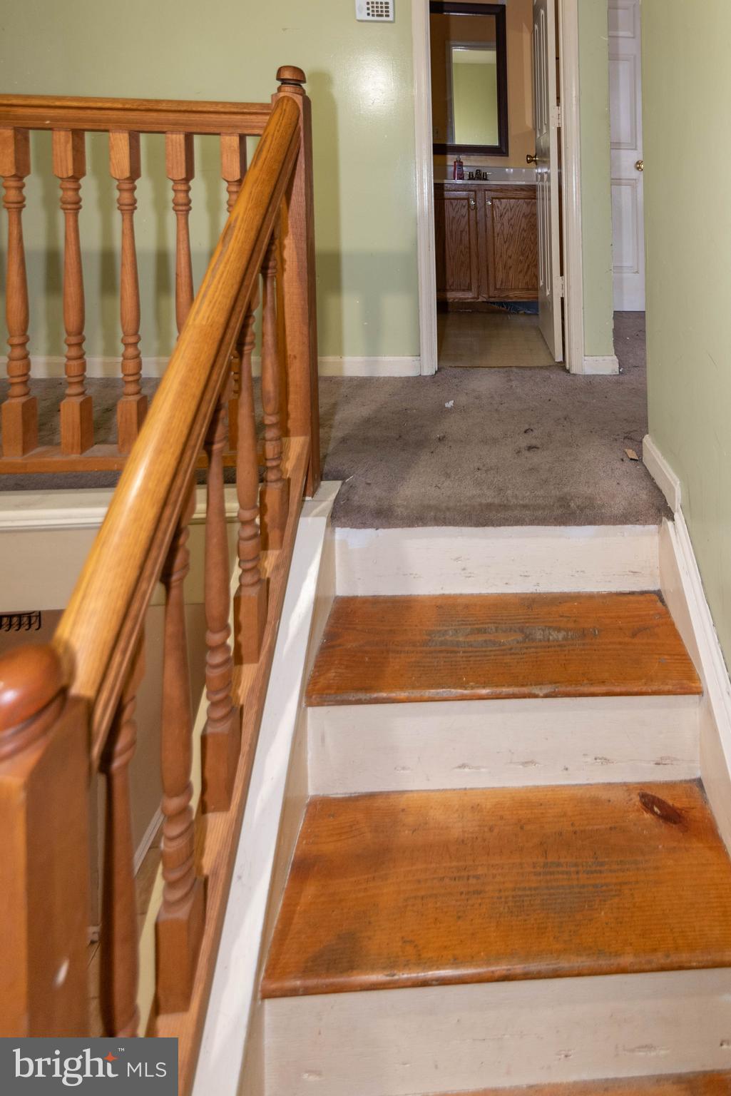 ADDISON HEIGHTS - Residential