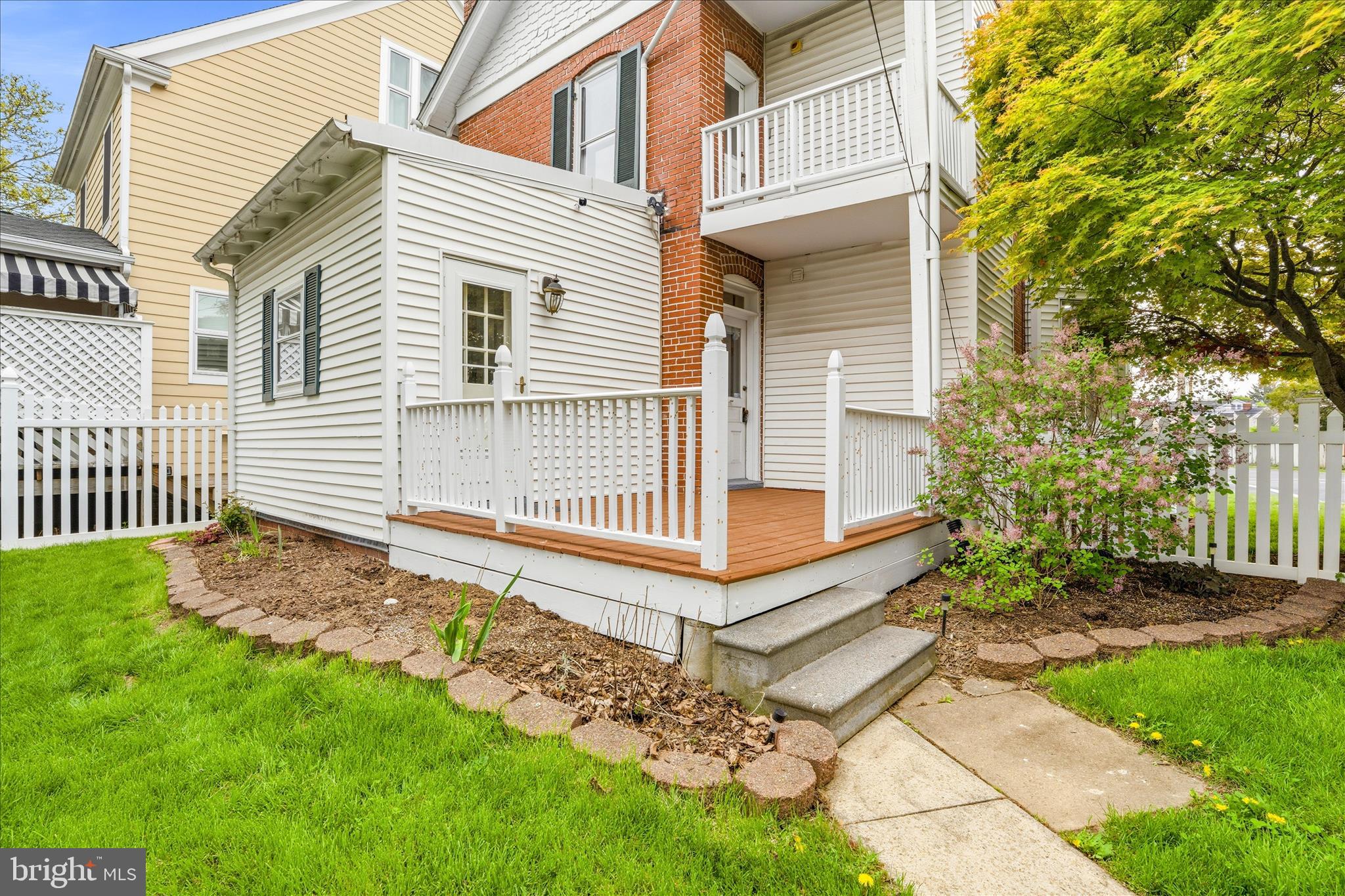 DOWNTOWN FREDERICK - Residential