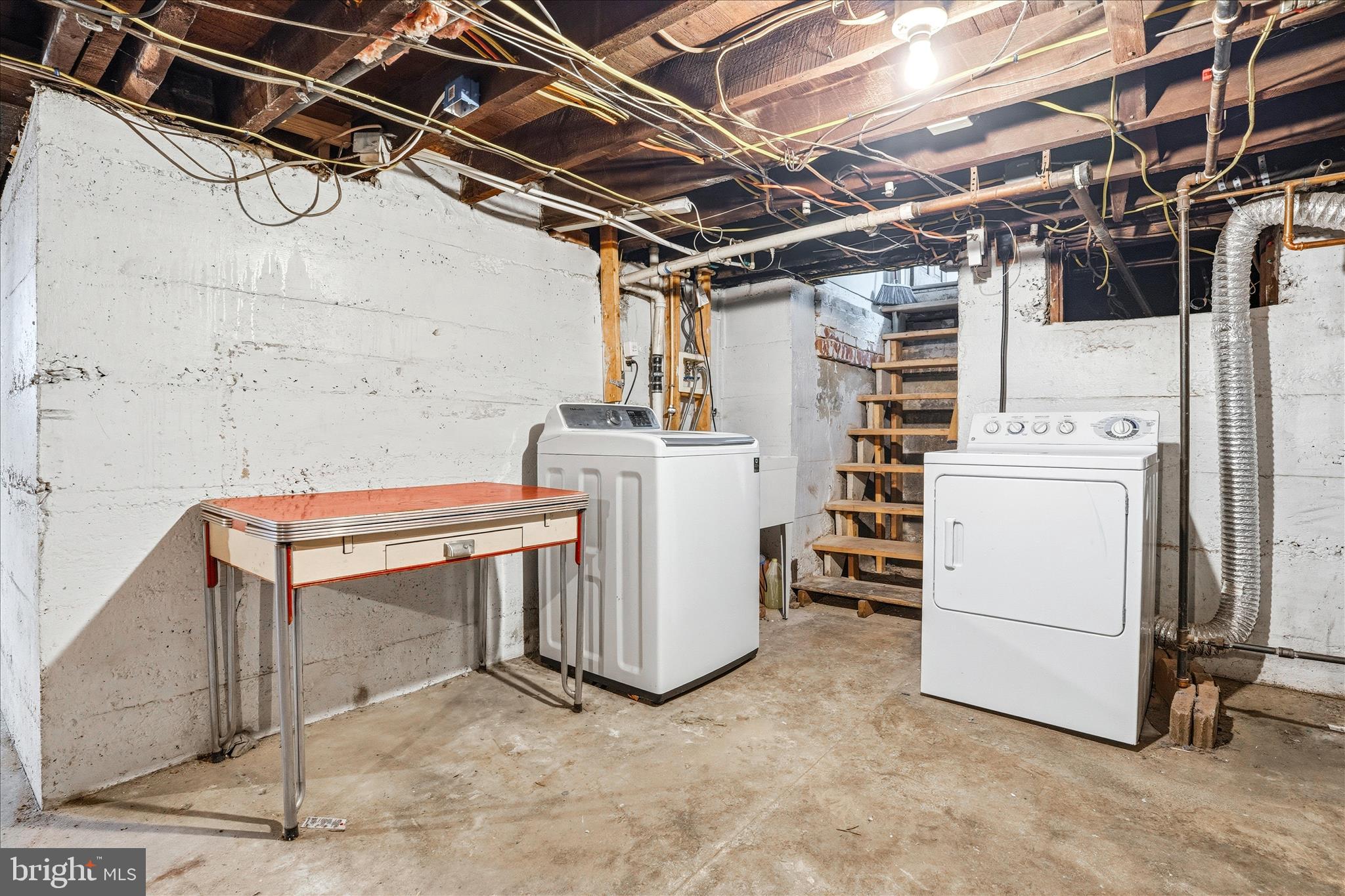 DOWNTOWN FREDERICK - Residential