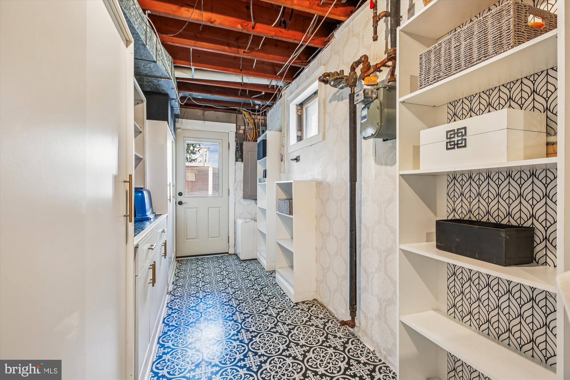 REDLAND KNOLLS - Residential