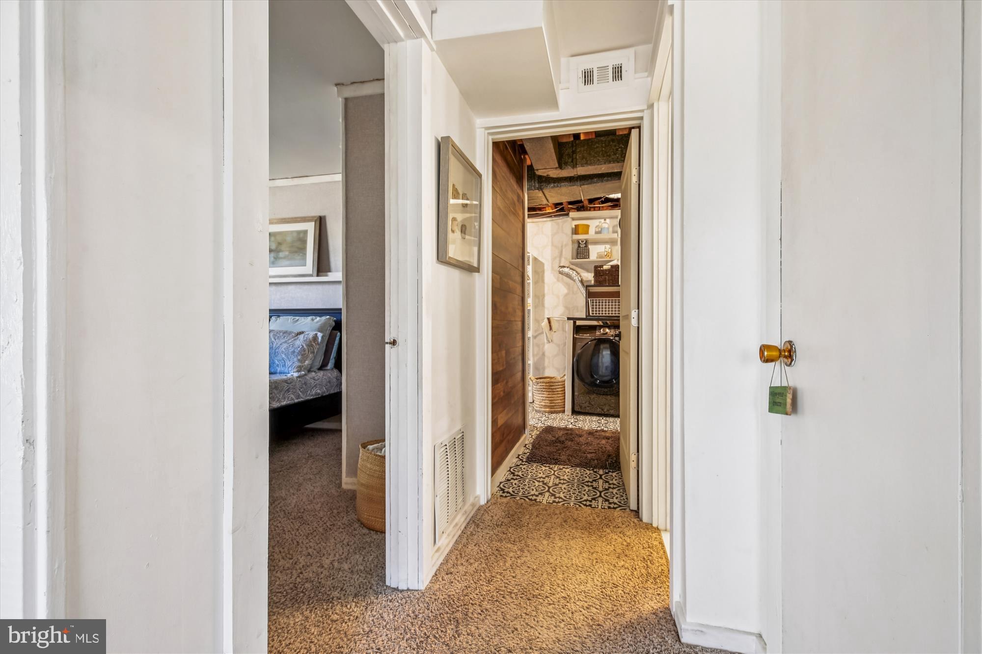 REDLAND KNOLLS - Residential