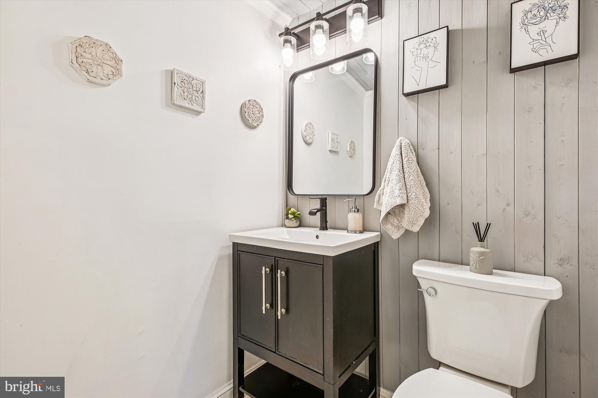 REDLAND KNOLLS - Residential