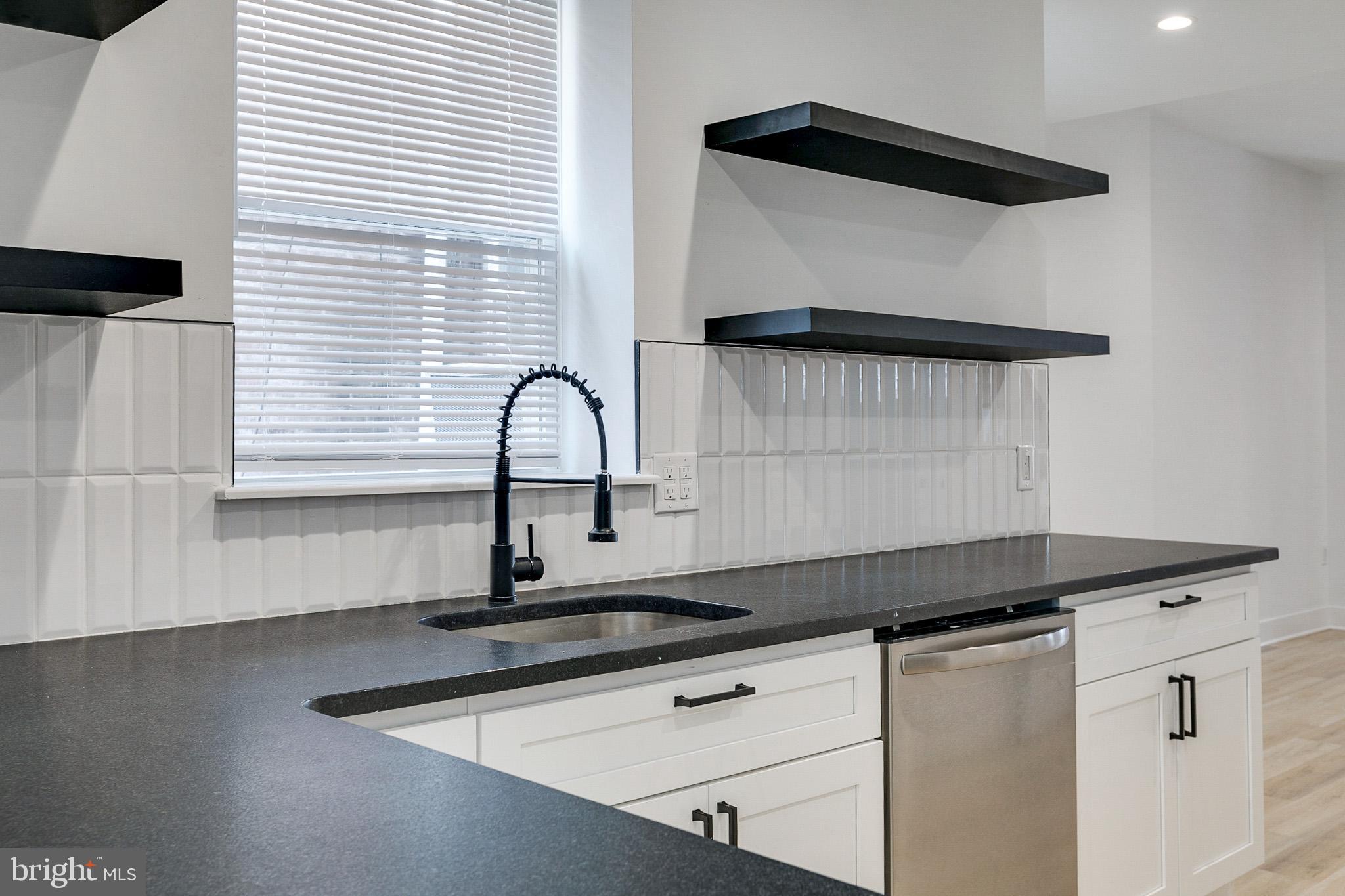 PARKSIDE - Residential