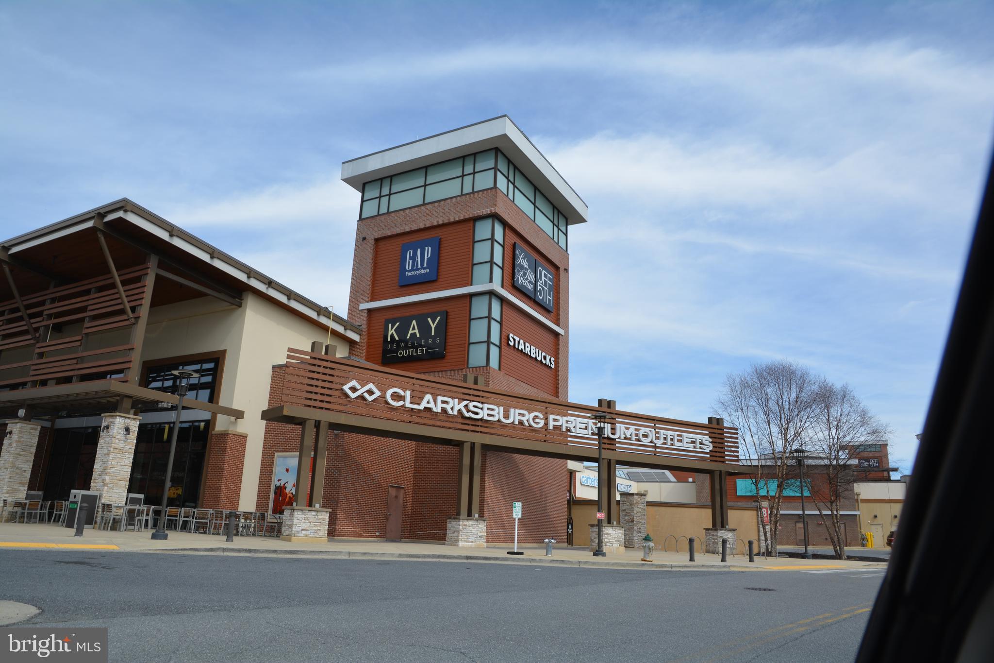 ROLLING GREEN - Residential