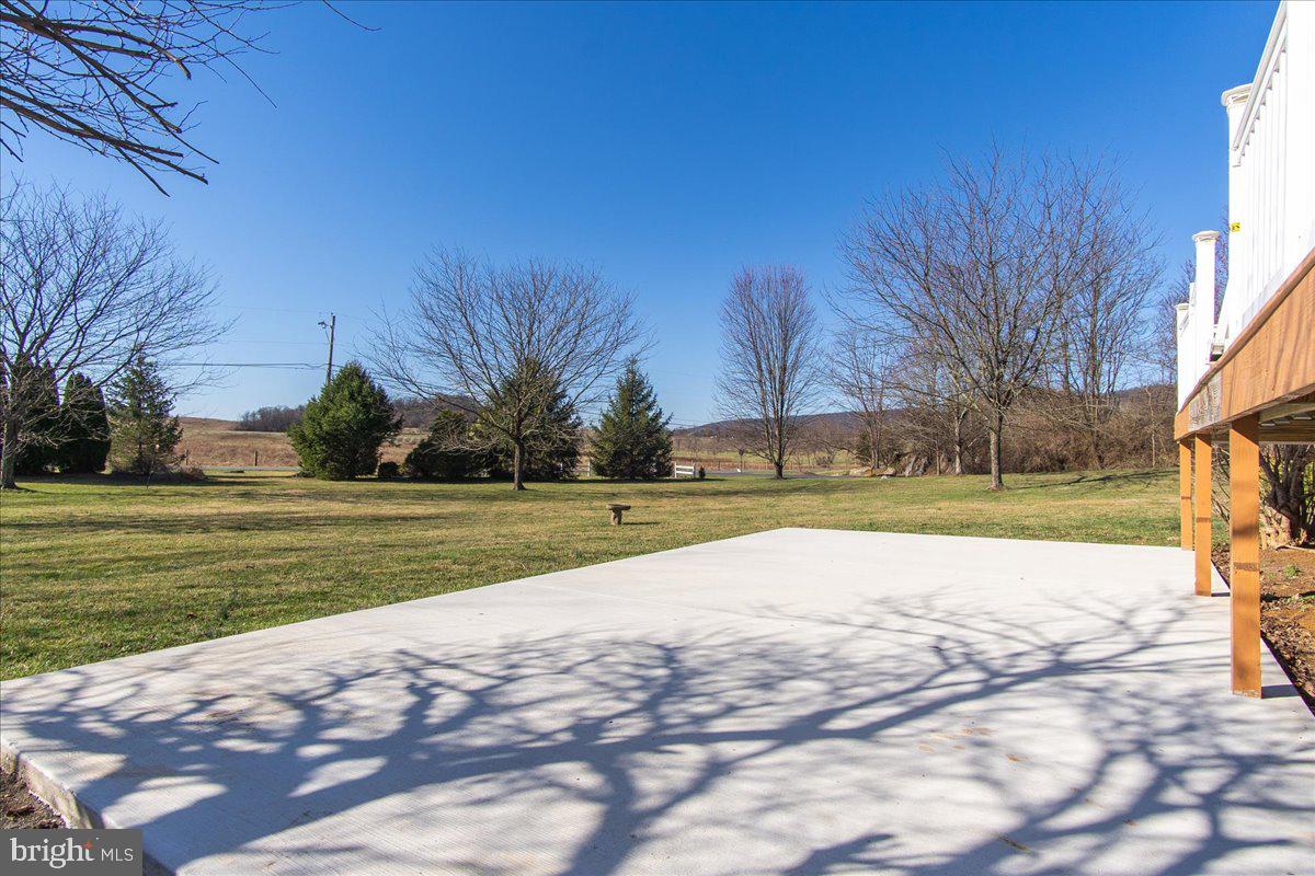 CORNERS AT ARDEN - Residential