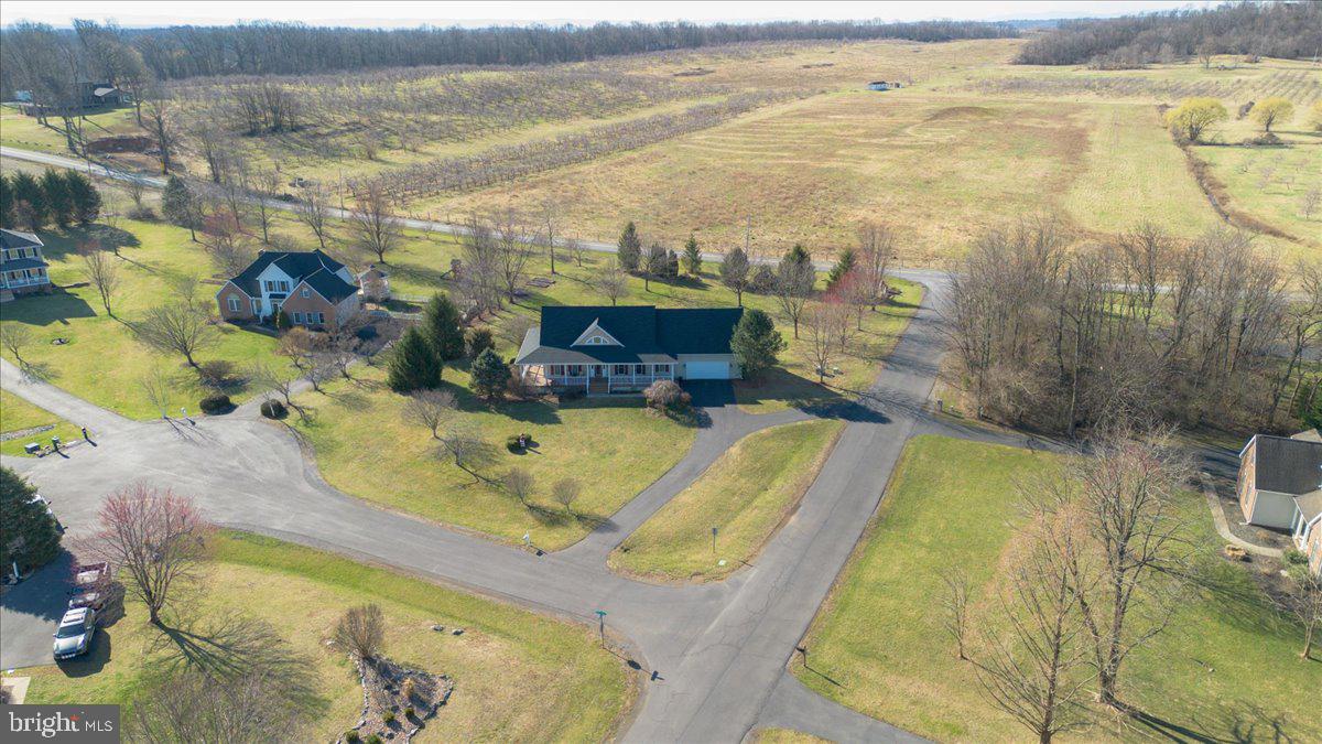 CORNERS AT ARDEN - Residential