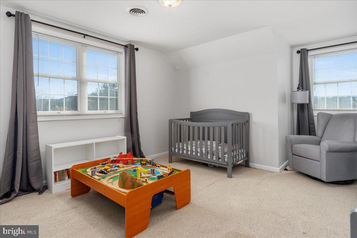 CORNERS AT ARDEN - Residential