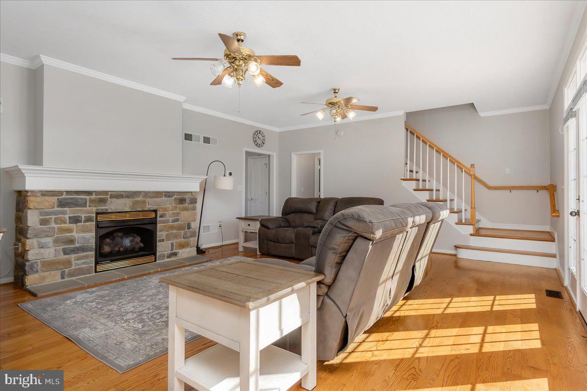 CORNERS AT ARDEN - Residential