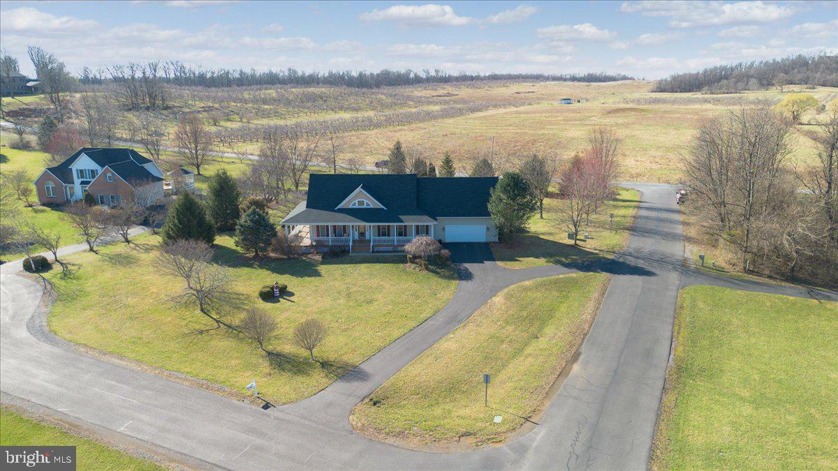 CORNERS AT ARDEN - Residential