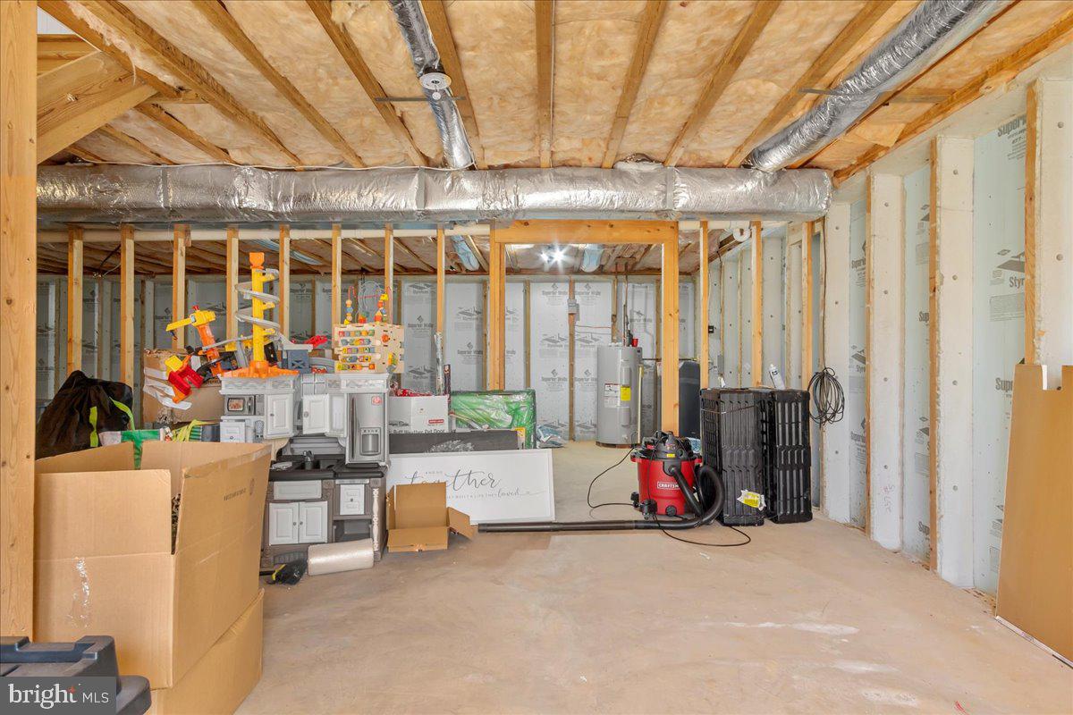 CORNERS AT ARDEN - Residential