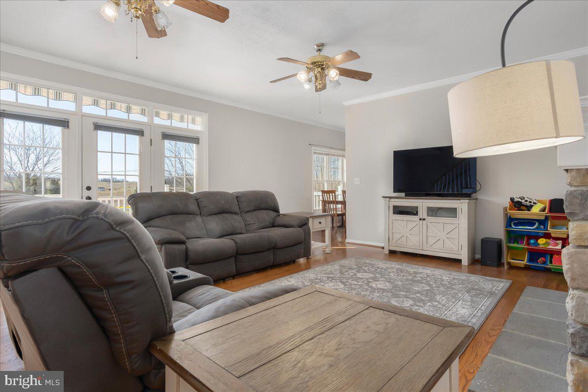 CORNERS AT ARDEN - Residential