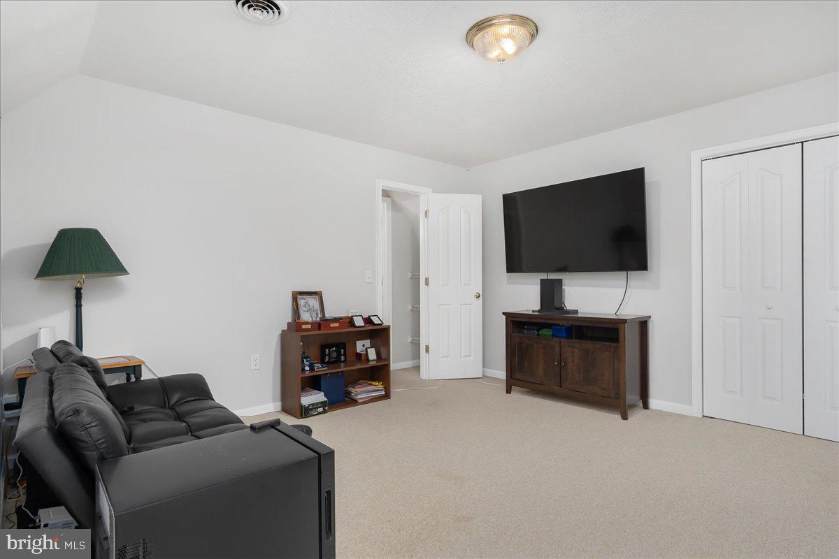 CORNERS AT ARDEN - Residential