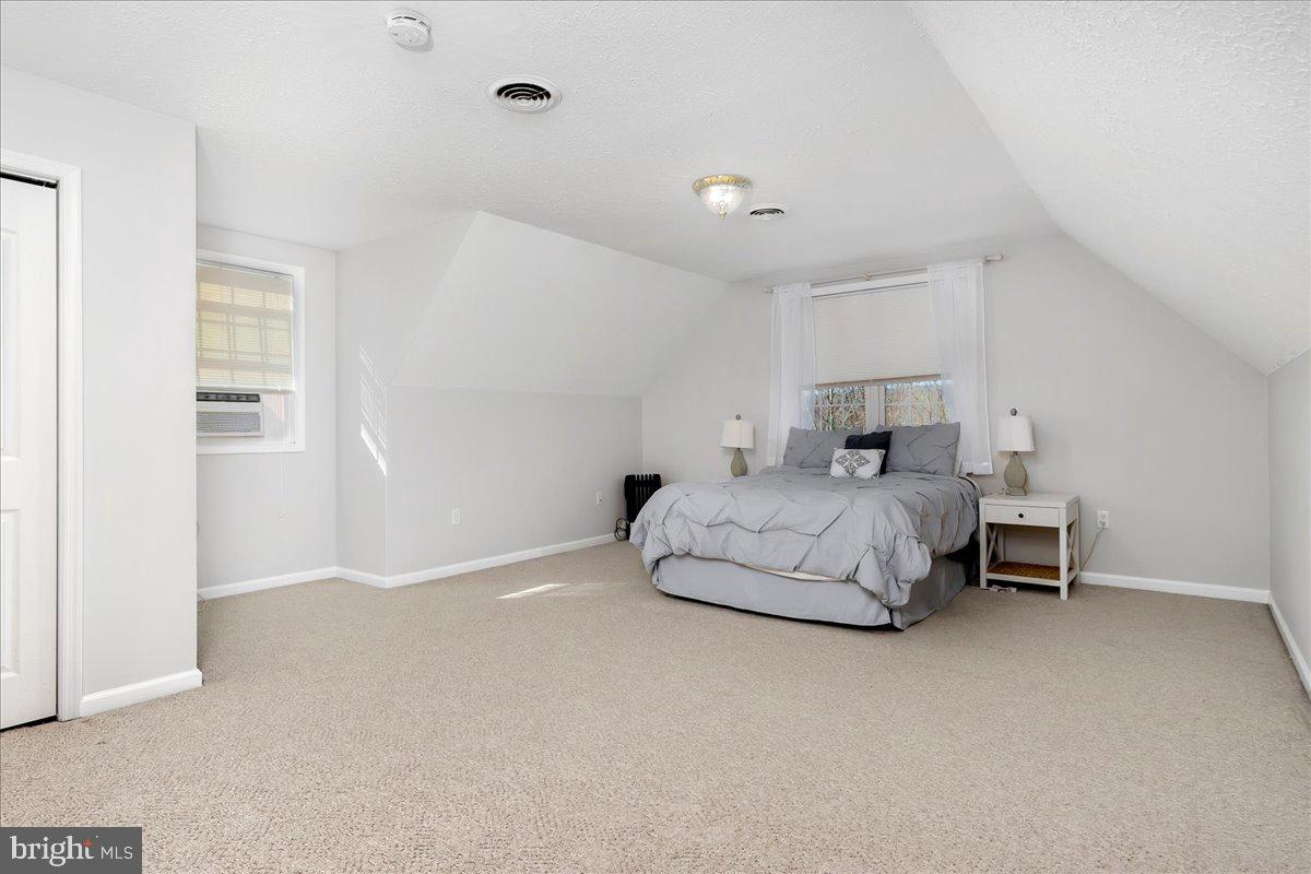 CORNERS AT ARDEN - Residential