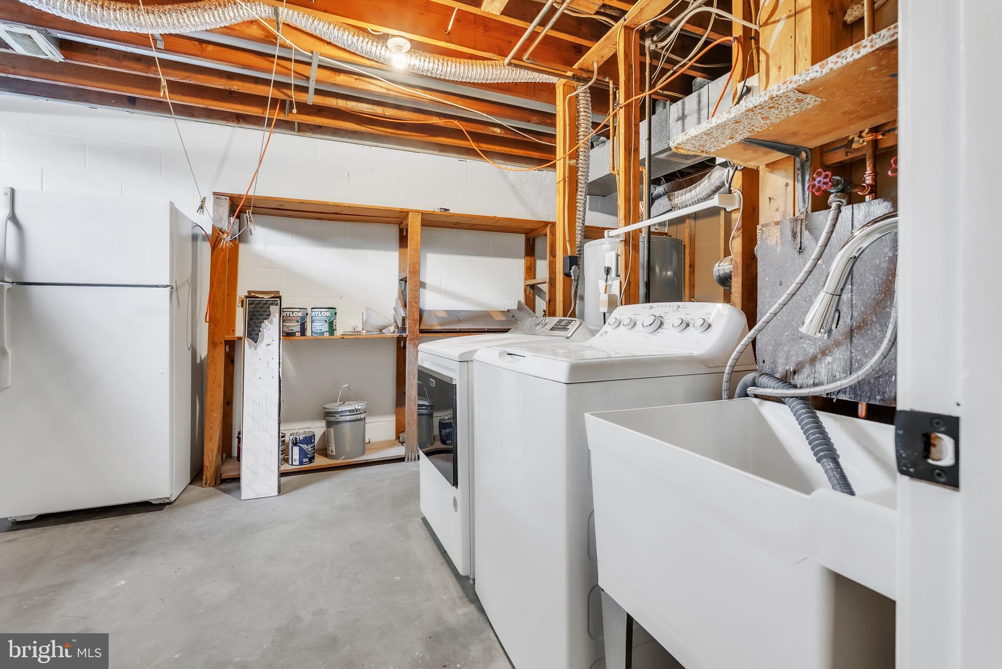 INVERNESS FOREST - Residential