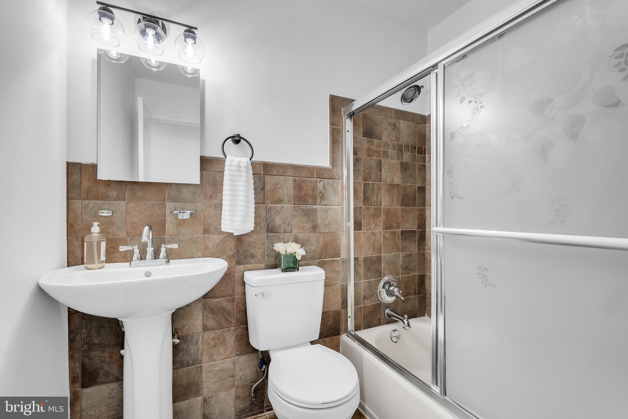 INVERNESS FOREST - Residential