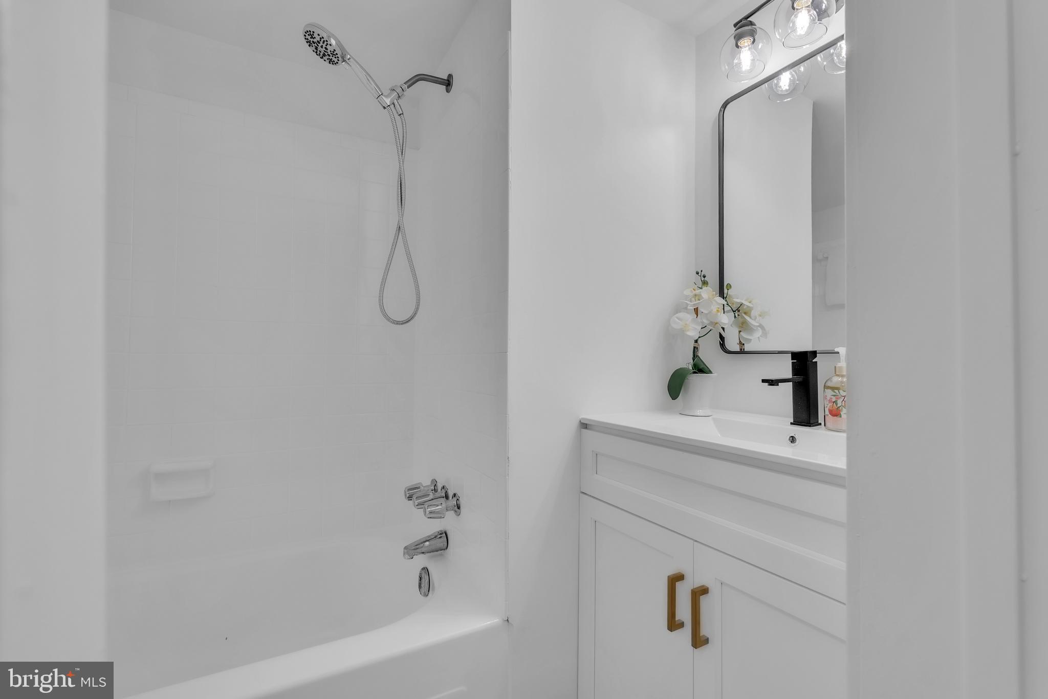 INVERNESS FOREST - Residential