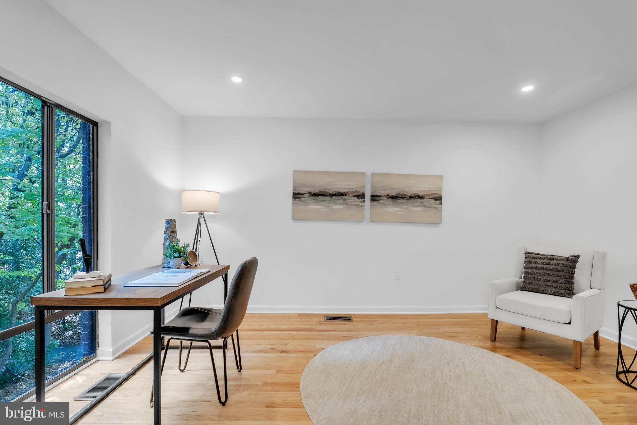 INVERNESS FOREST - Residential