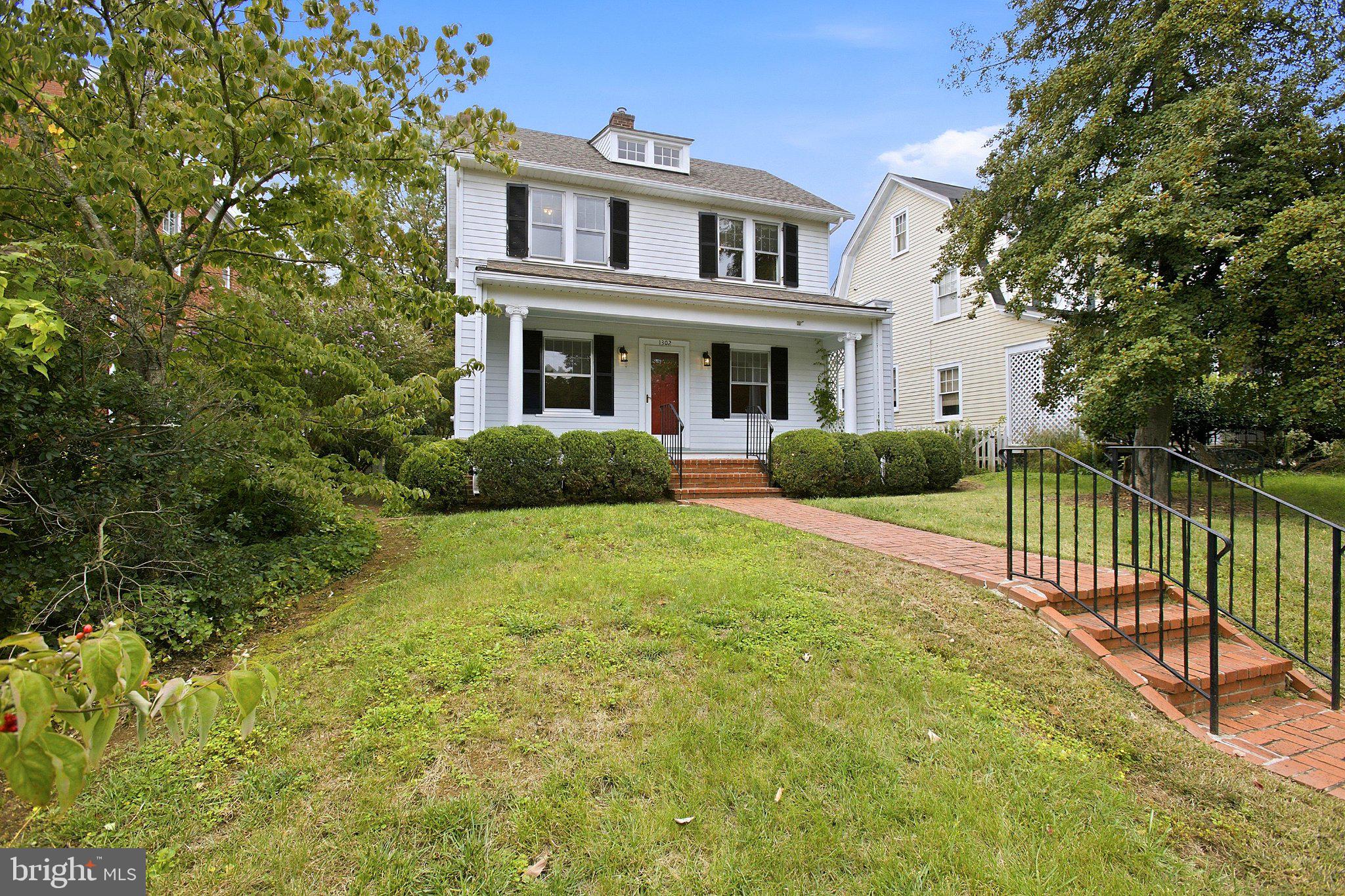 1302 LITTLEPAGE STREET