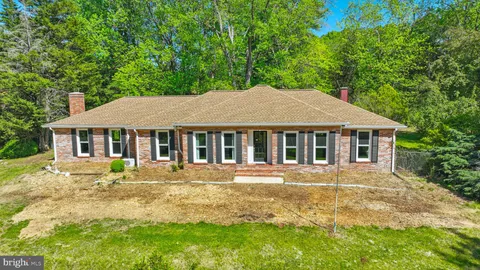 6611 Jupiter Drive, Huntingtown, MD MLS: MDCA2020834