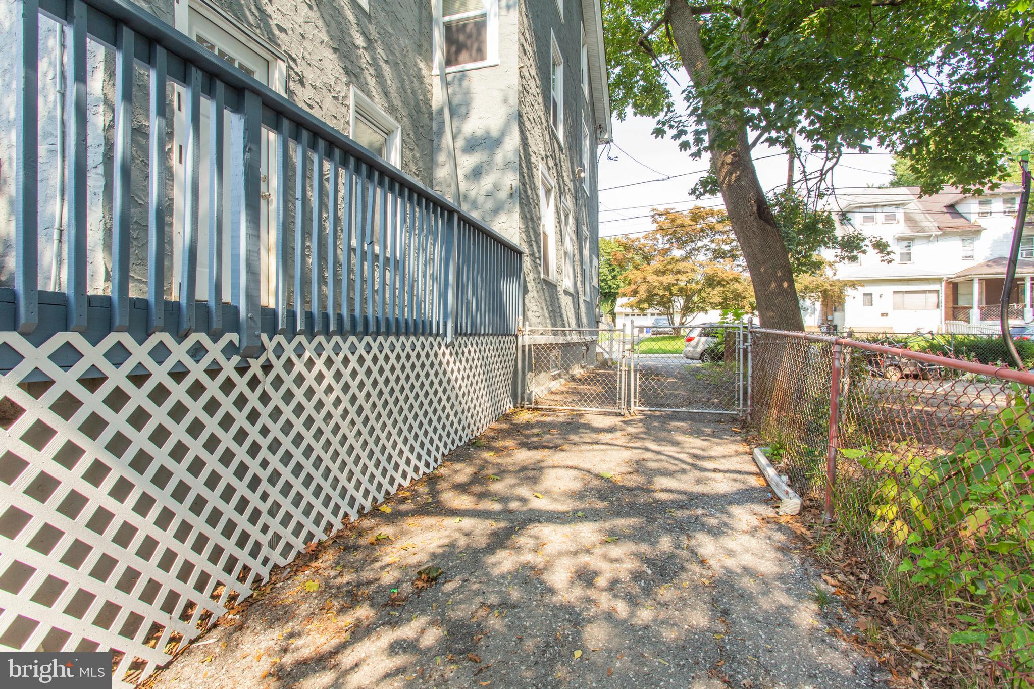 SHARON HILL - Residential