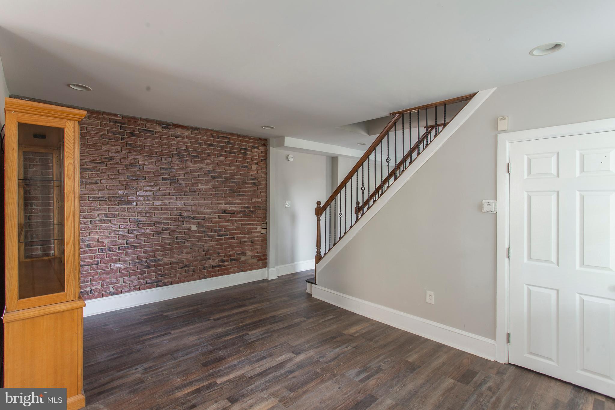 SHARON HILL - Residential