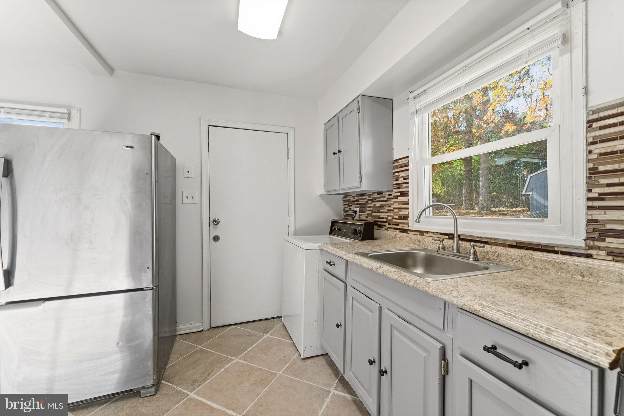 LANDOVER ESTATES - Residential