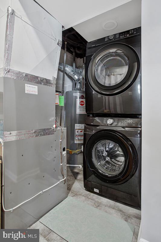 CRESTVIEW MANOR - Residential