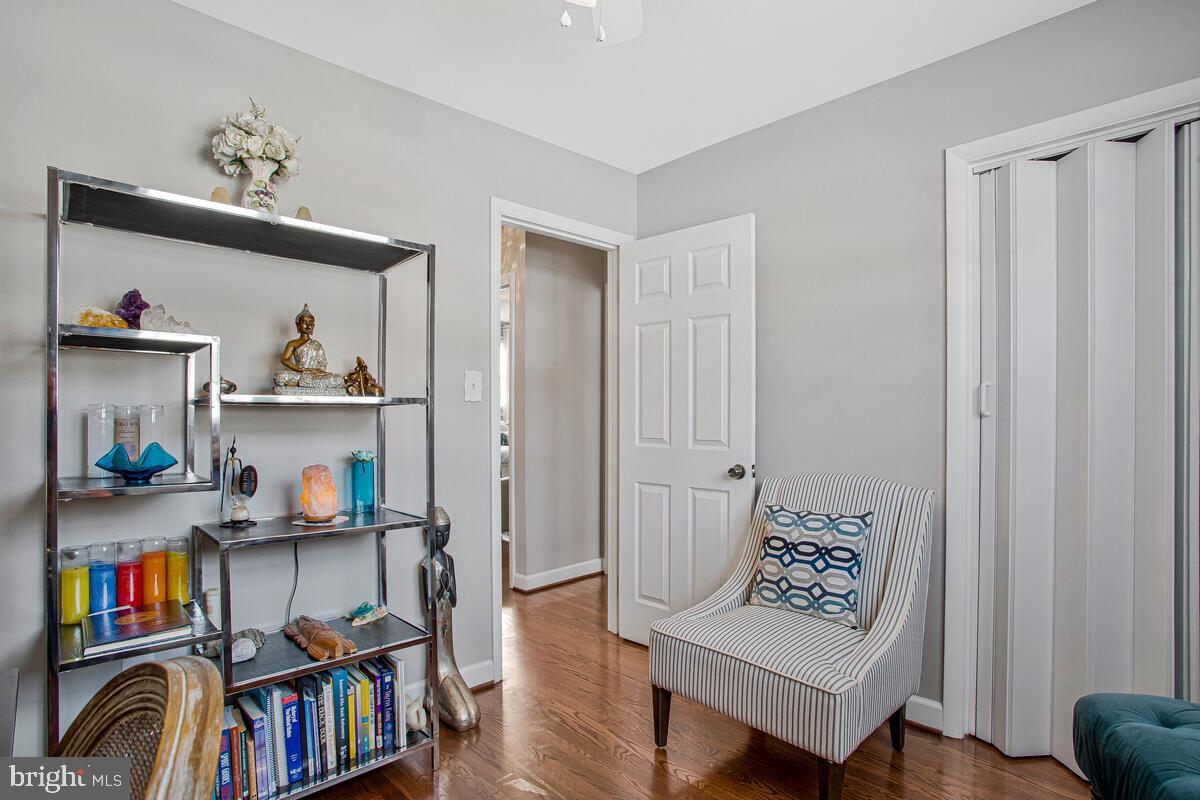 CRESTVIEW MANOR - Residential