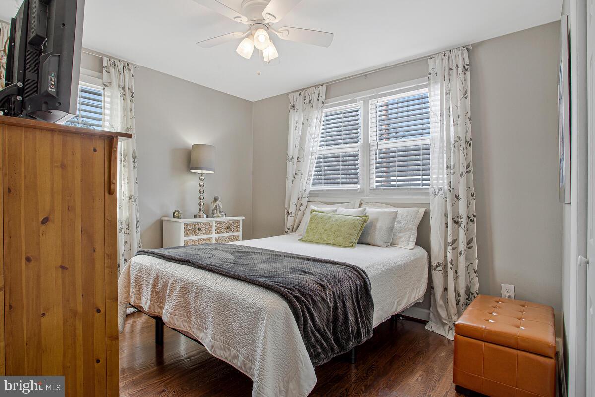 CRESTVIEW MANOR - Residential