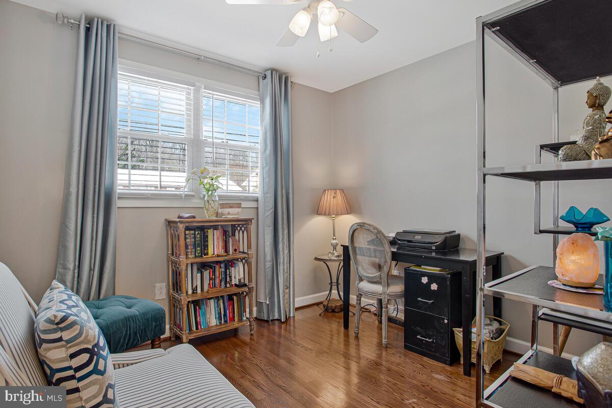 CRESTVIEW MANOR - Residential