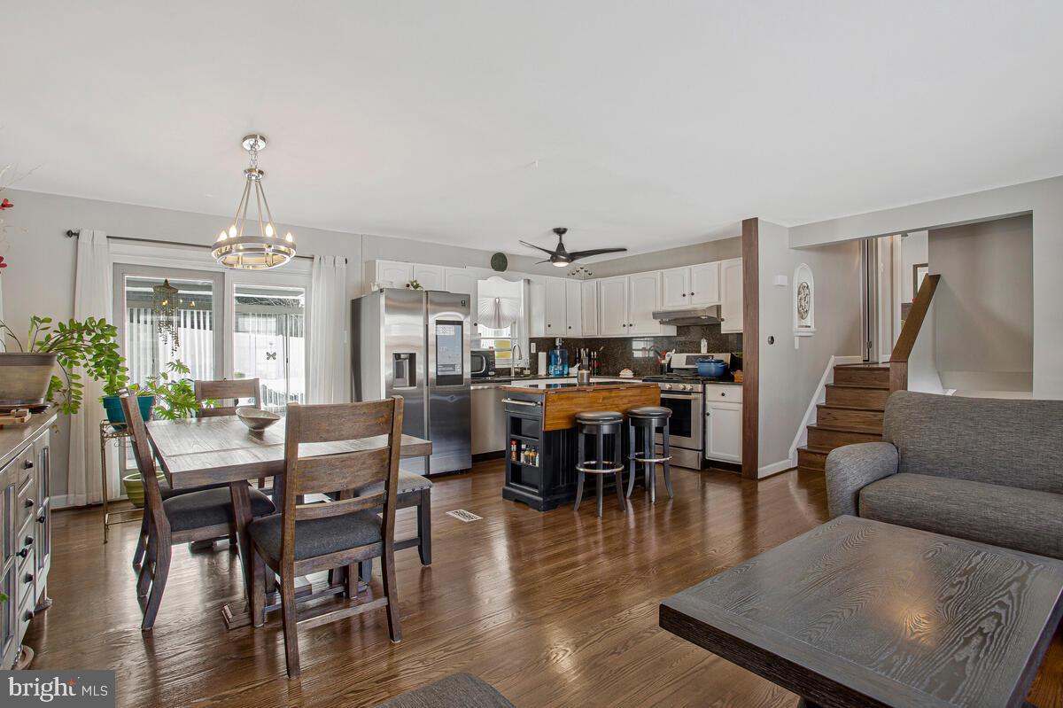 CRESTVIEW MANOR - Residential