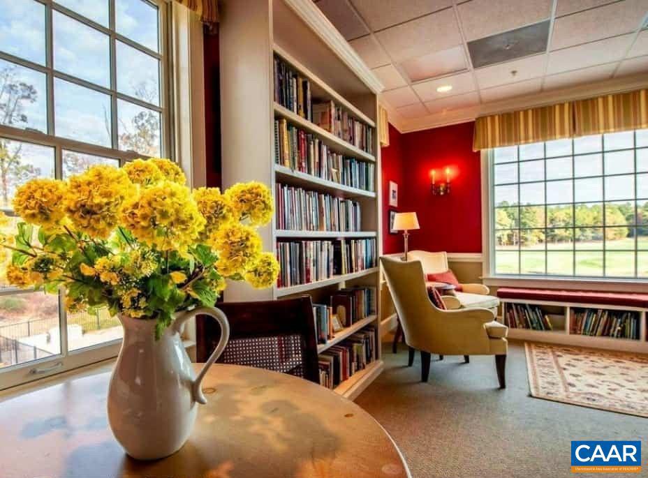 SPRING CREEK - Residential