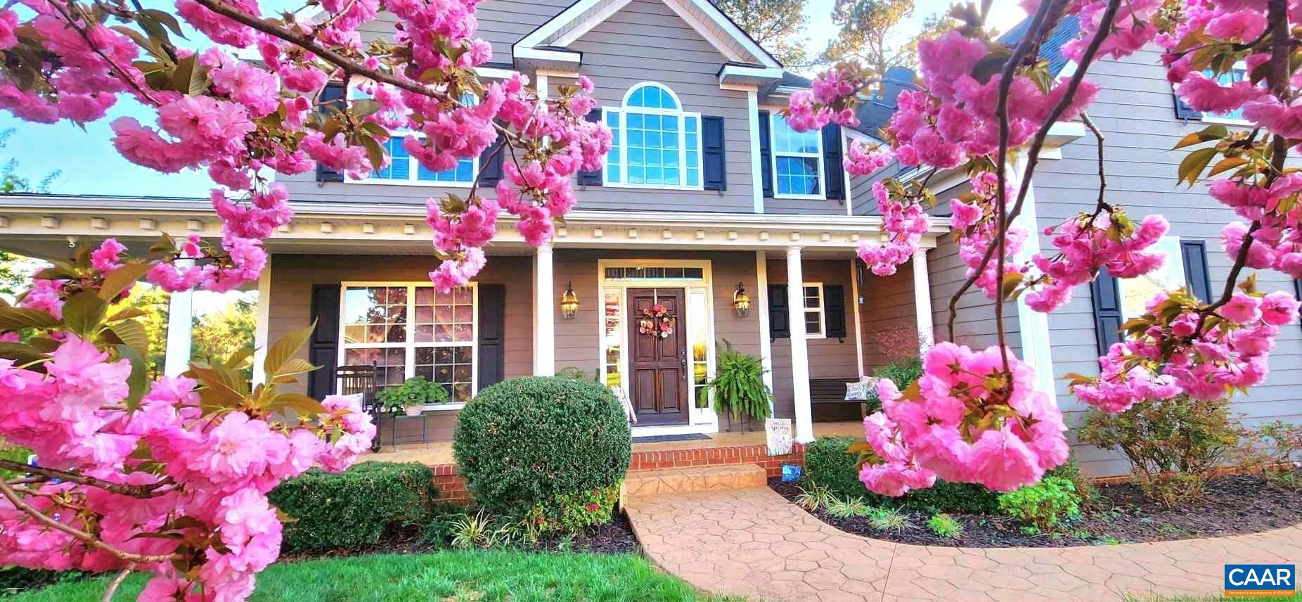 SPRING CREEK - Residential